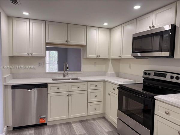 1200 NW 87th Ave, Unit 413, Coral Springs, FL 33071