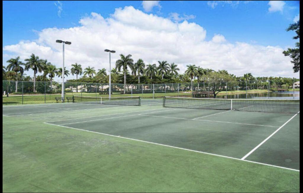 10537 Pelican Drive, Wellington, FL 33414 Photo