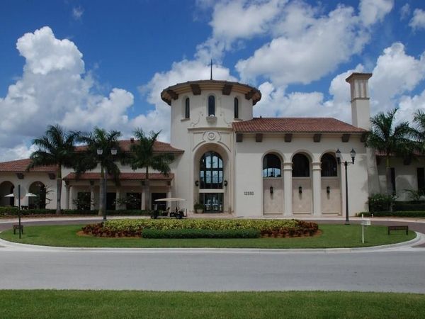 3055 NW 126TH Avenue, Unit 321, Sunrise, FL 33323