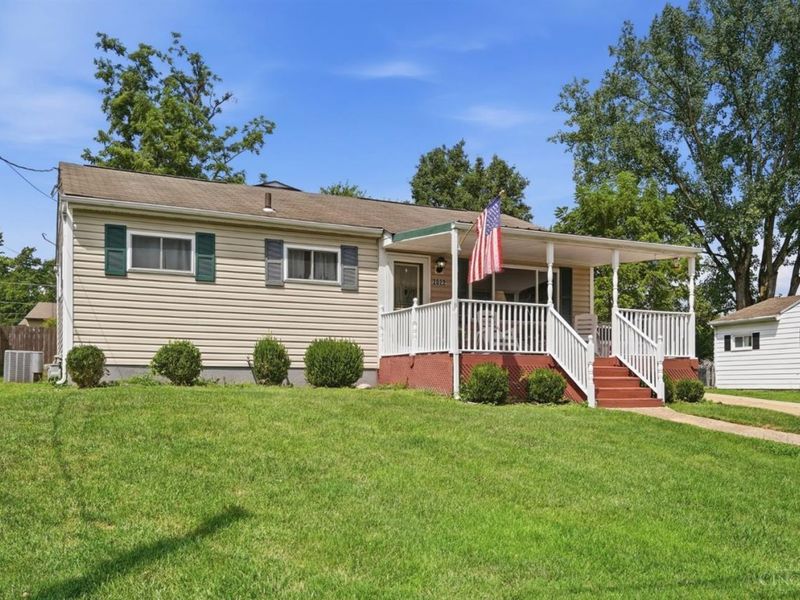 2022 Brell Drive, Middletown, OH 45042 Photo 2