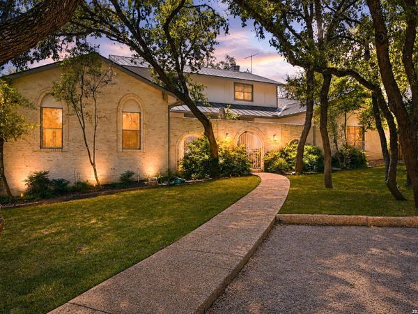 9218 CALLAGHAN RD, San Antonio, TX 78230