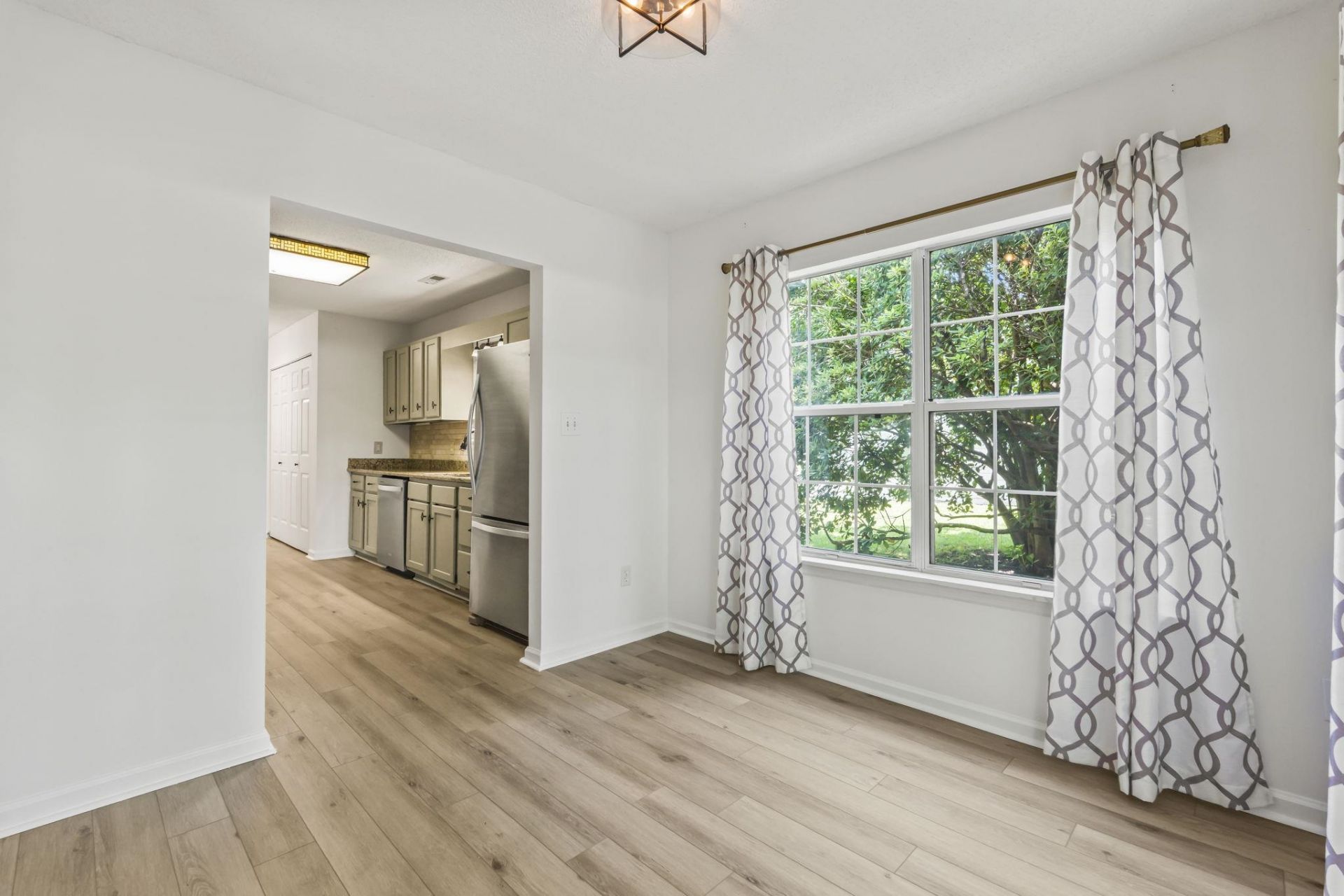 3972 Williamson Circle Photo 13