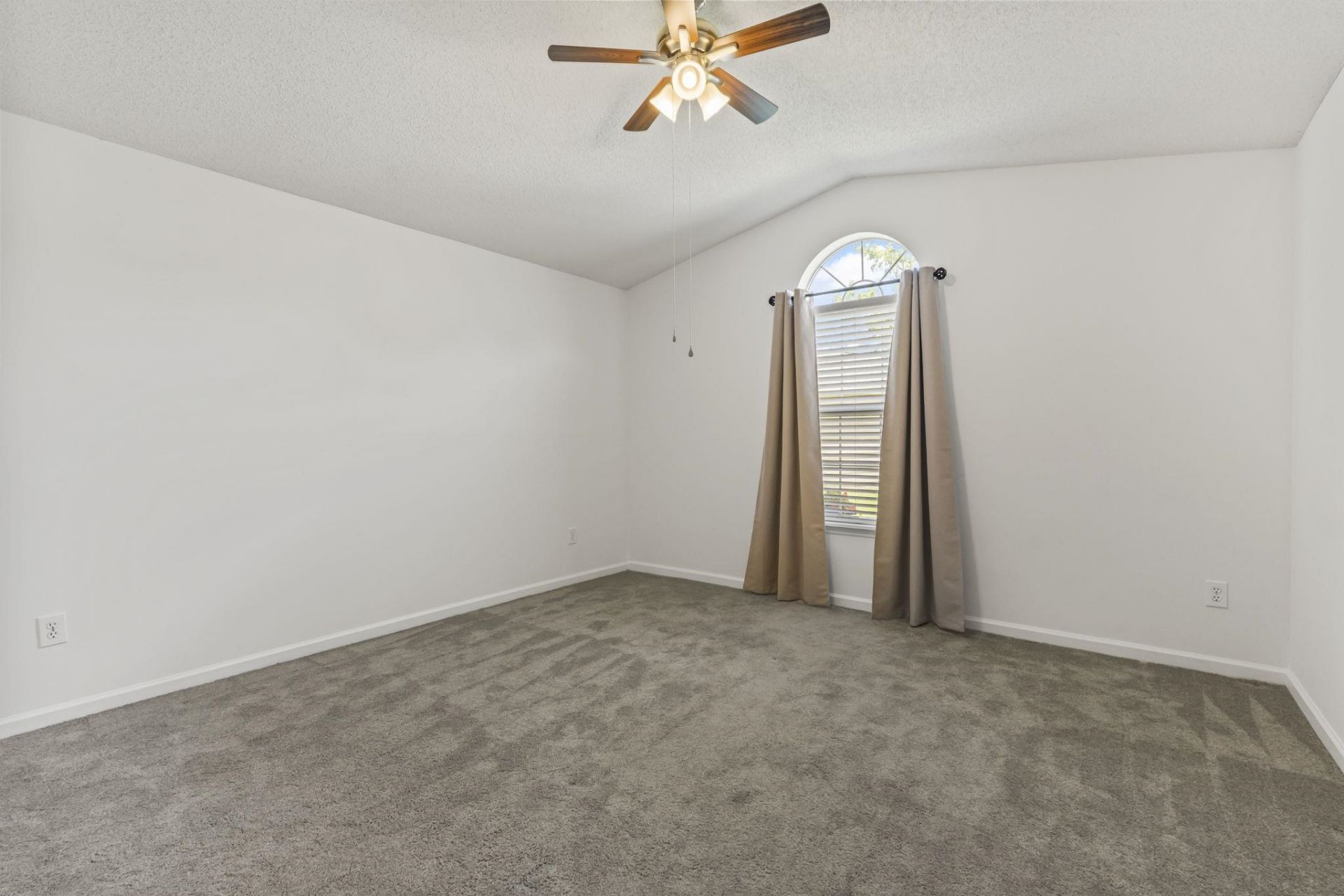 3972 Williamson Circle Photo 14