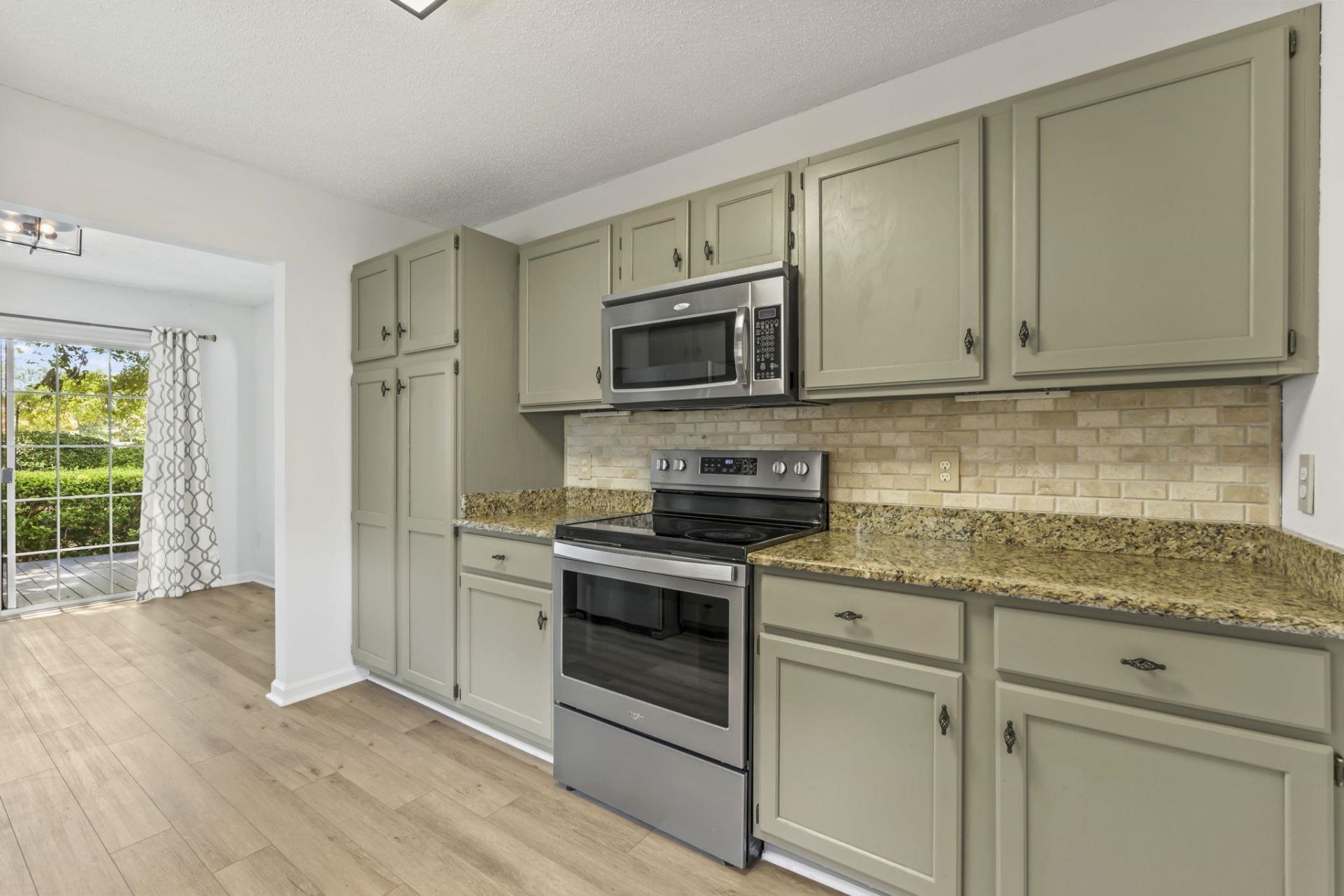 3972 Williamson Circle Photo 9