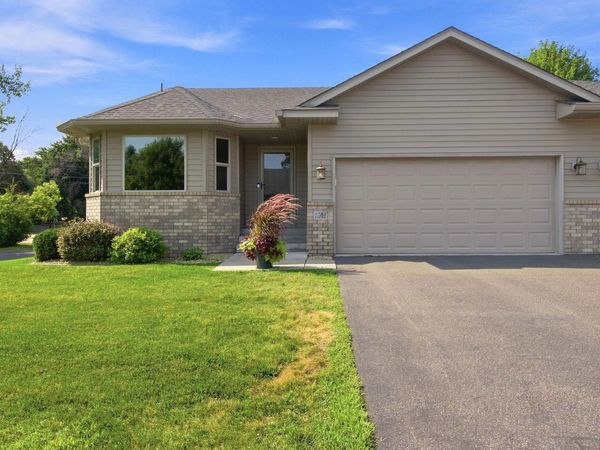 1501 Comstock Lane N, Plymouth, MN 55447