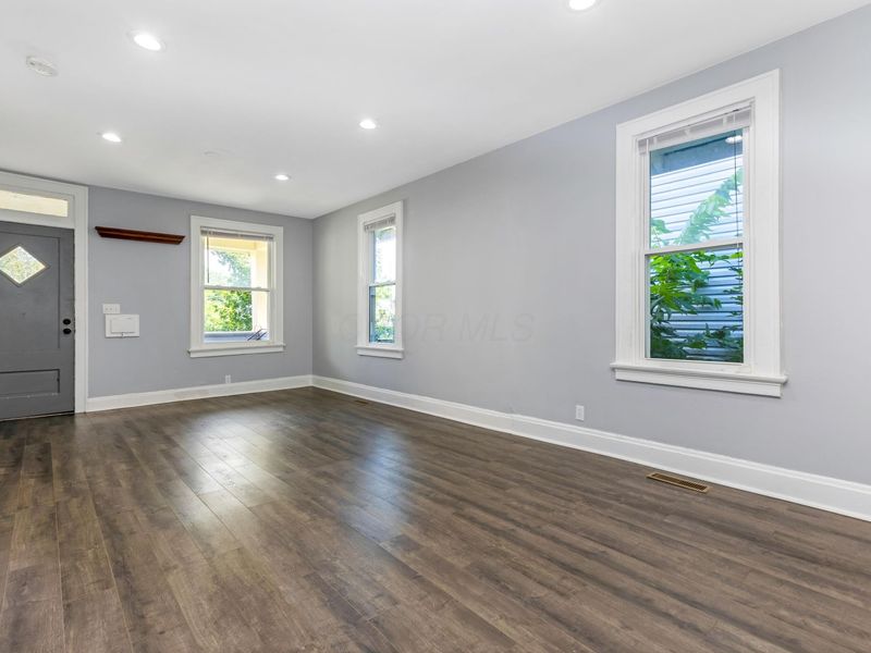 1615 E Weber Road , Columbus, OH 43211 Photo 10