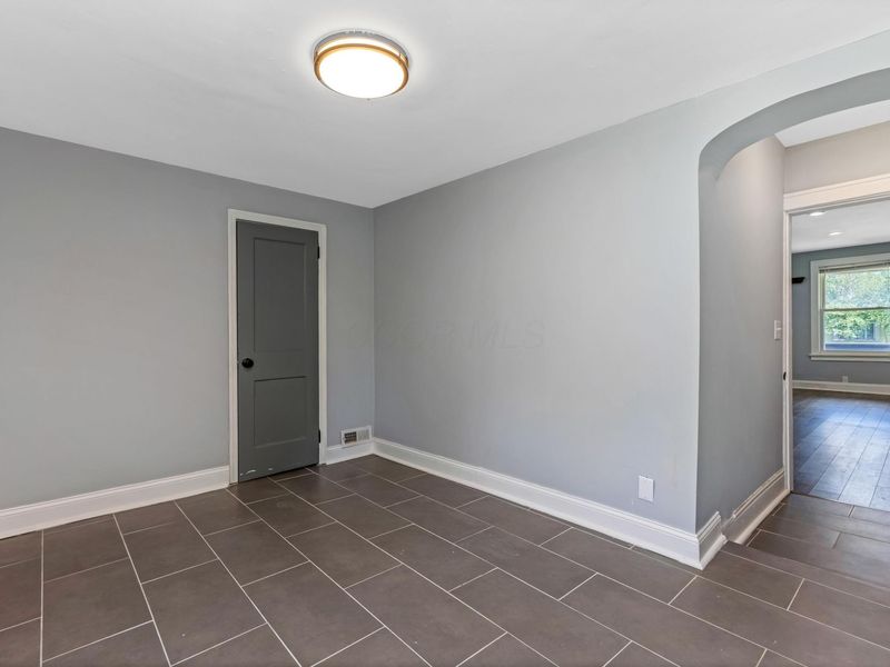 1615 E Weber Road , Columbus, OH 43211 Photo 11