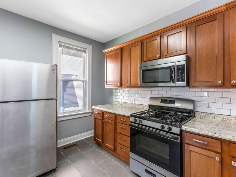 1615 E Weber Road , Columbus, OH 43211 Photo 13