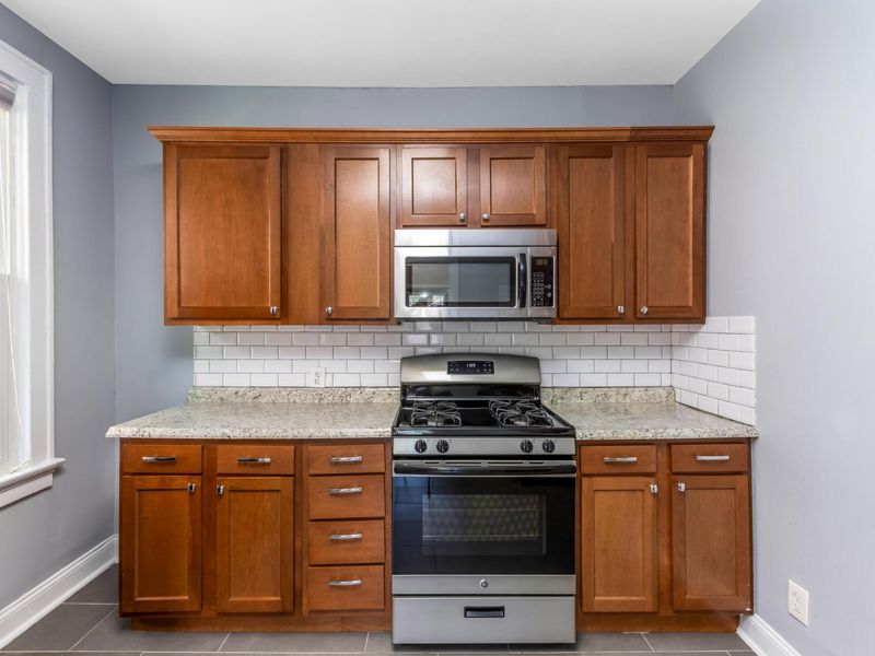 1615 E Weber Road , Columbus, OH 43211 Photo 18