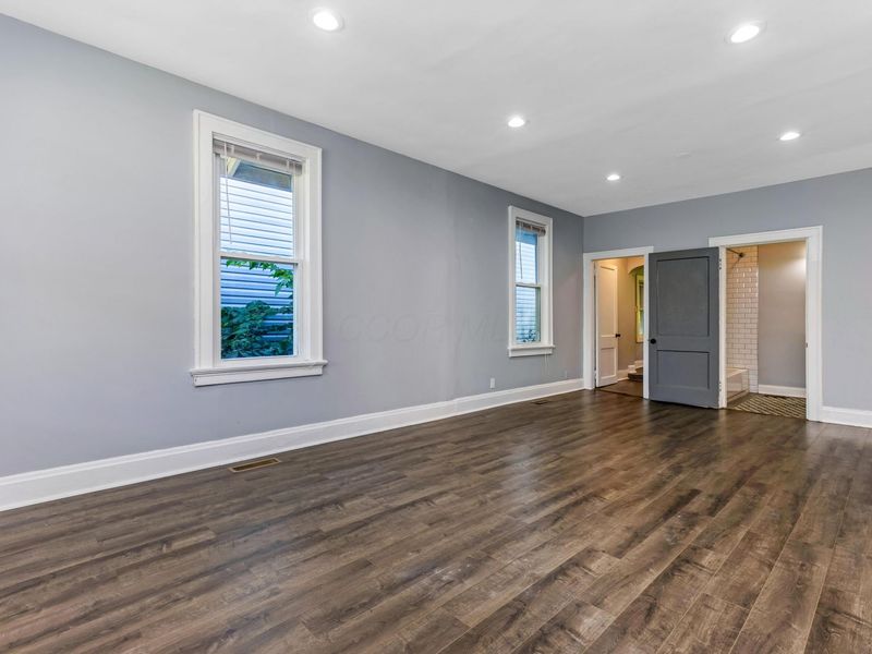 1615 E Weber Road , Columbus, OH 43211 Photo 7