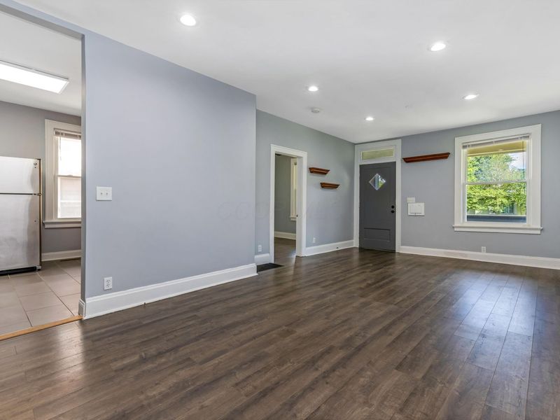1615 E Weber Road , Columbus, OH 43211 Photo 9
