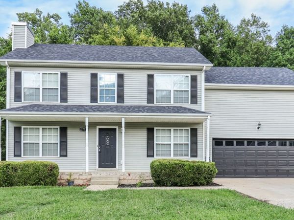 3795 McAllister Dr, Clarksville, TN 37042