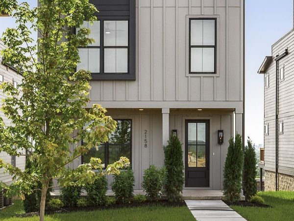 2158 Summitt Ave , Nashville, TN 37218