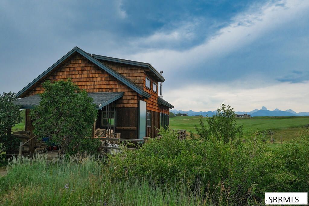 9355 Mountain View Drive, Tetonia, ID 83452 Main Photo