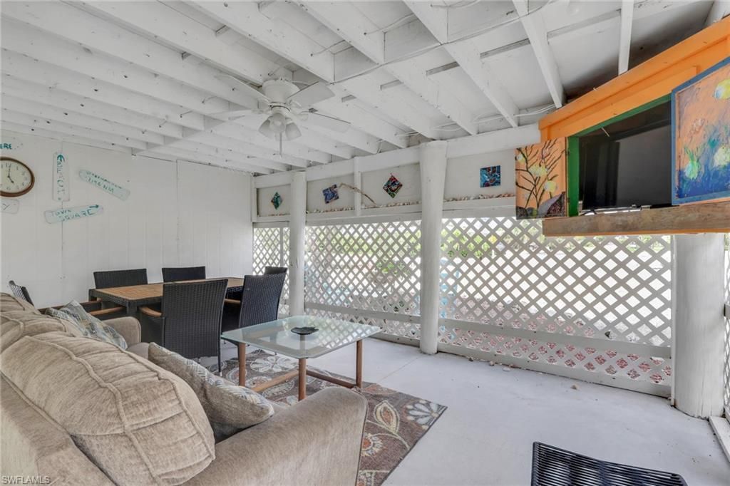 226 Connecticut St, Fort Myers Beach, FL 33931 Photo