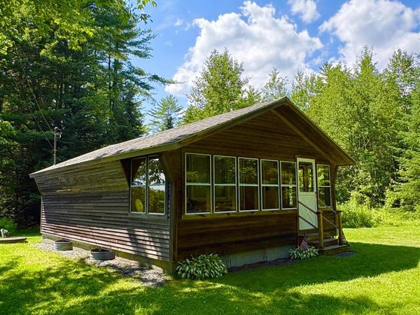 843 Perini Road, Newbury, VT 05051