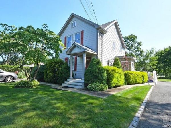 478 Marcy Avenue , Riverhead, NY 11901