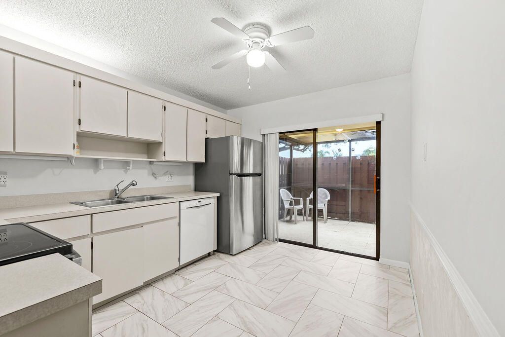 8019 SE Villa Circle, Hobe Sound, FL 33455 Photo