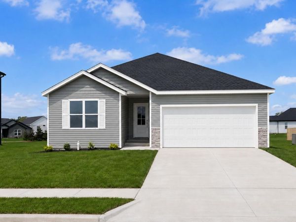 1018 W Madison Drive , Rogersville, MO 65742
