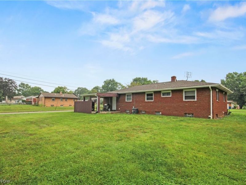 945 Larkridge Avenue, Boardman, OH 44512 Photo 3
