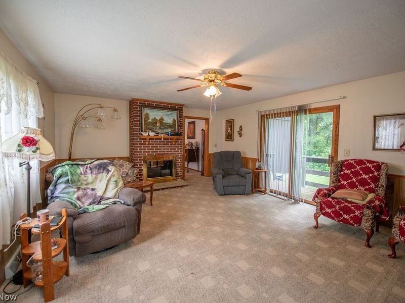 1182 Washington Street SW, Sherrodsville, OH 44675 Photo 10