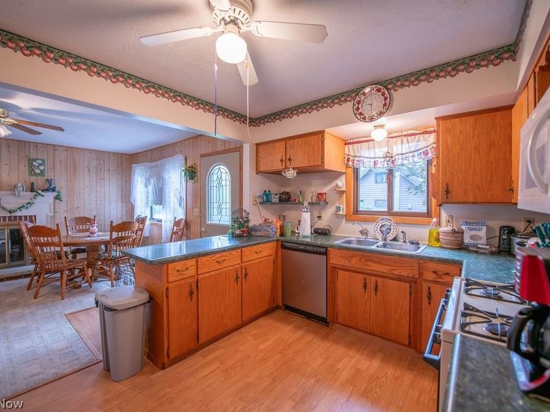 1182 Washington Street SW, Sherrodsville, OH 44675 Photo 15