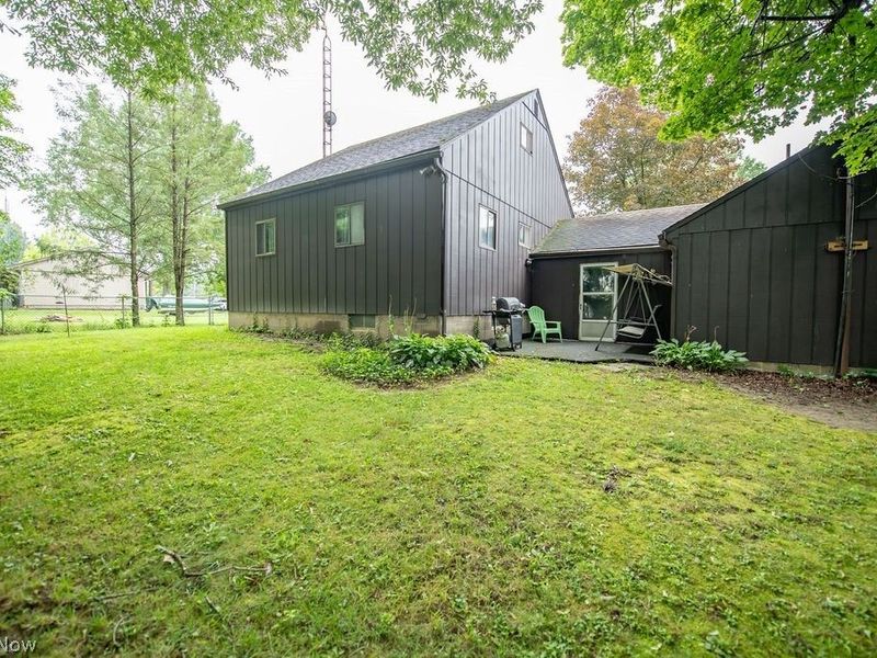 1182 Washington Street SW, Sherrodsville, OH 44675 Photo 6