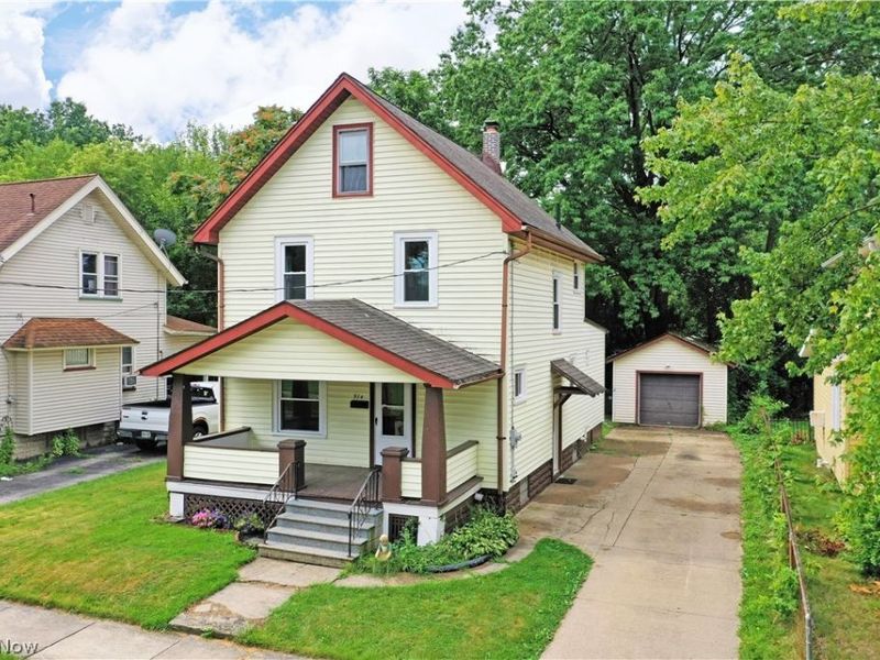 974 Glenwood Street NE, Warren, OH 44483 Photo 1