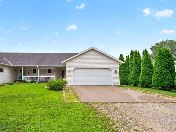 1407 S Garden Street, Lake City, MN 55041