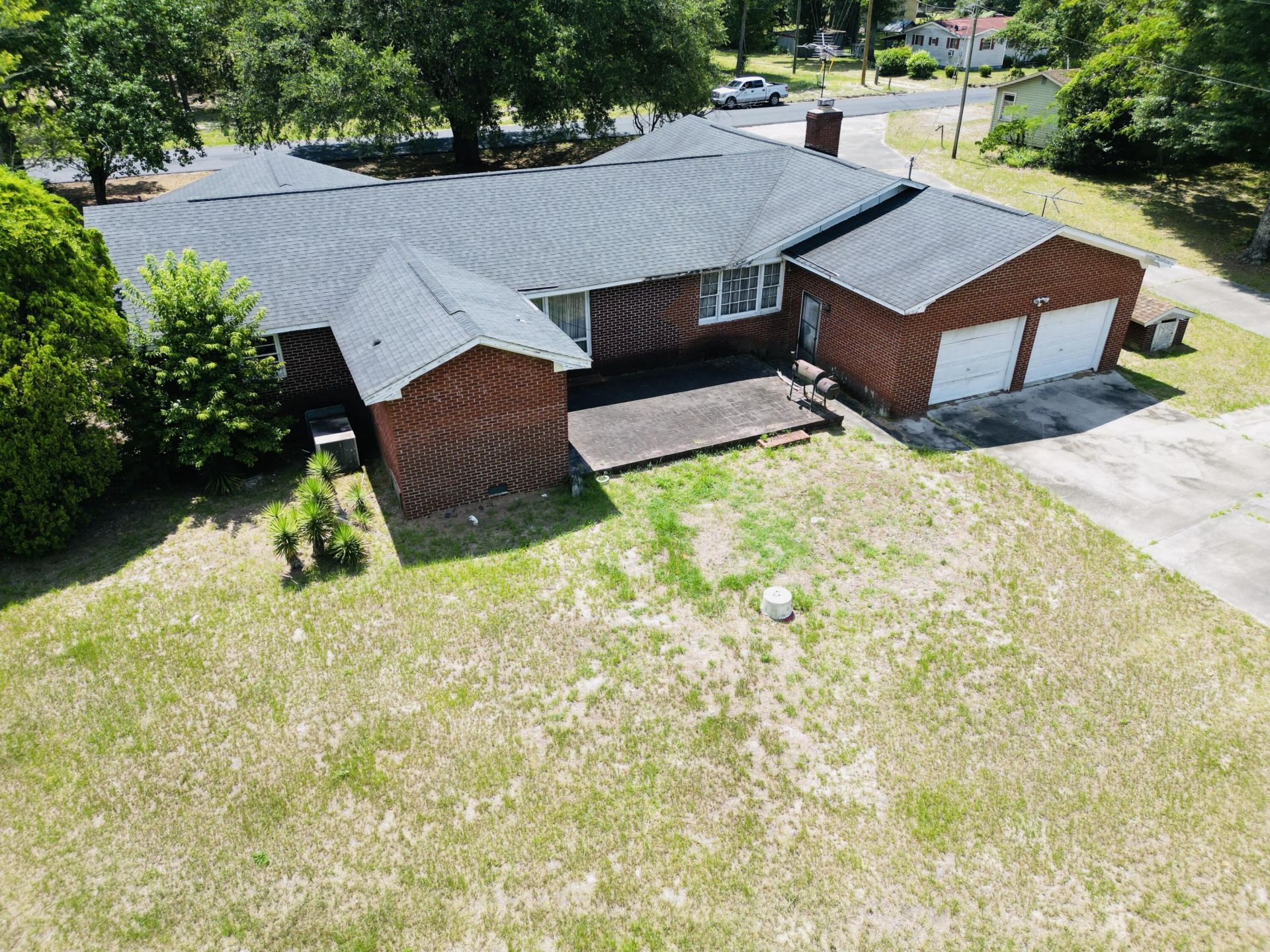 486 Sandhill Road Photo 12