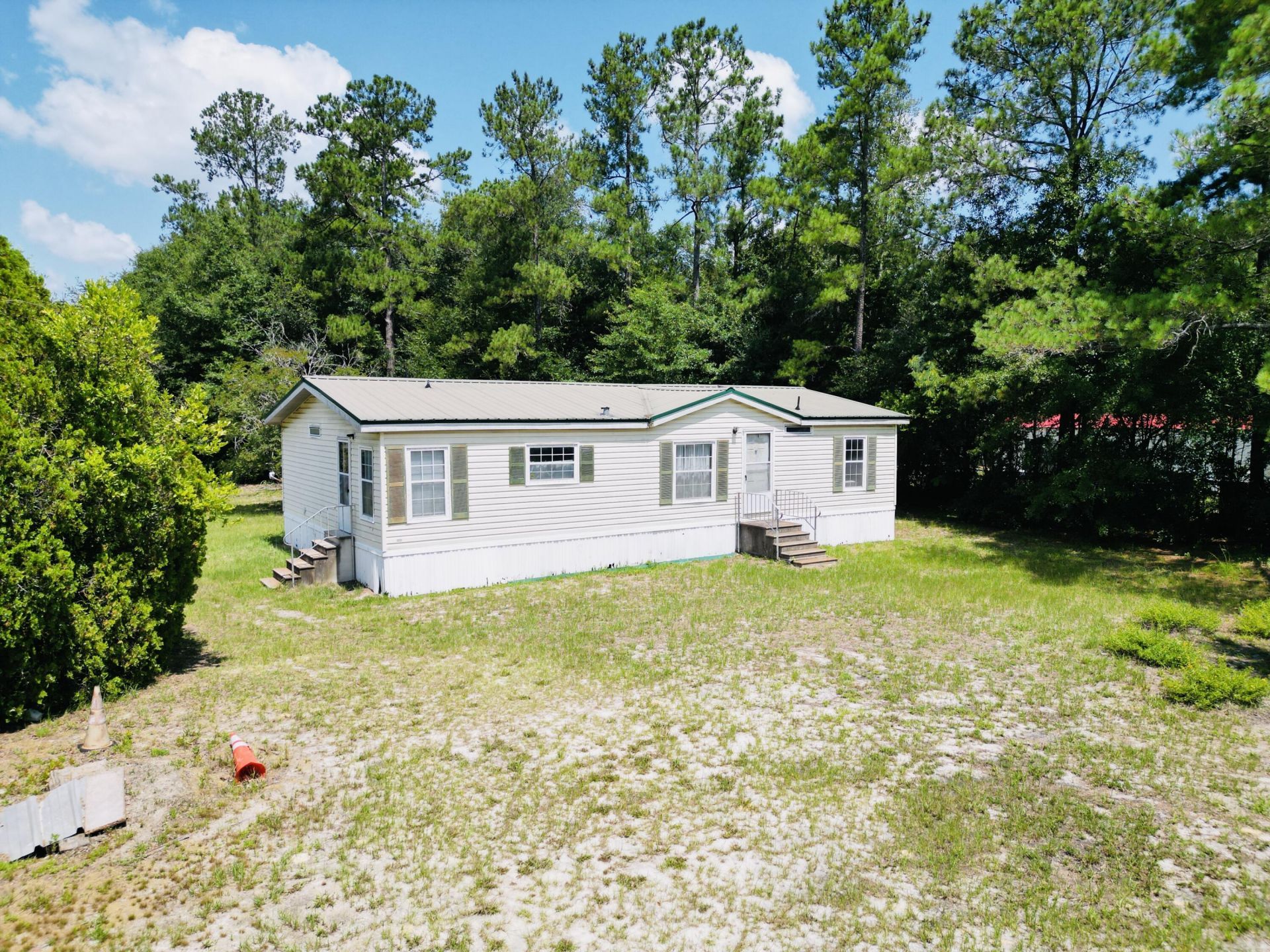 486 Sandhill Road Photo 17