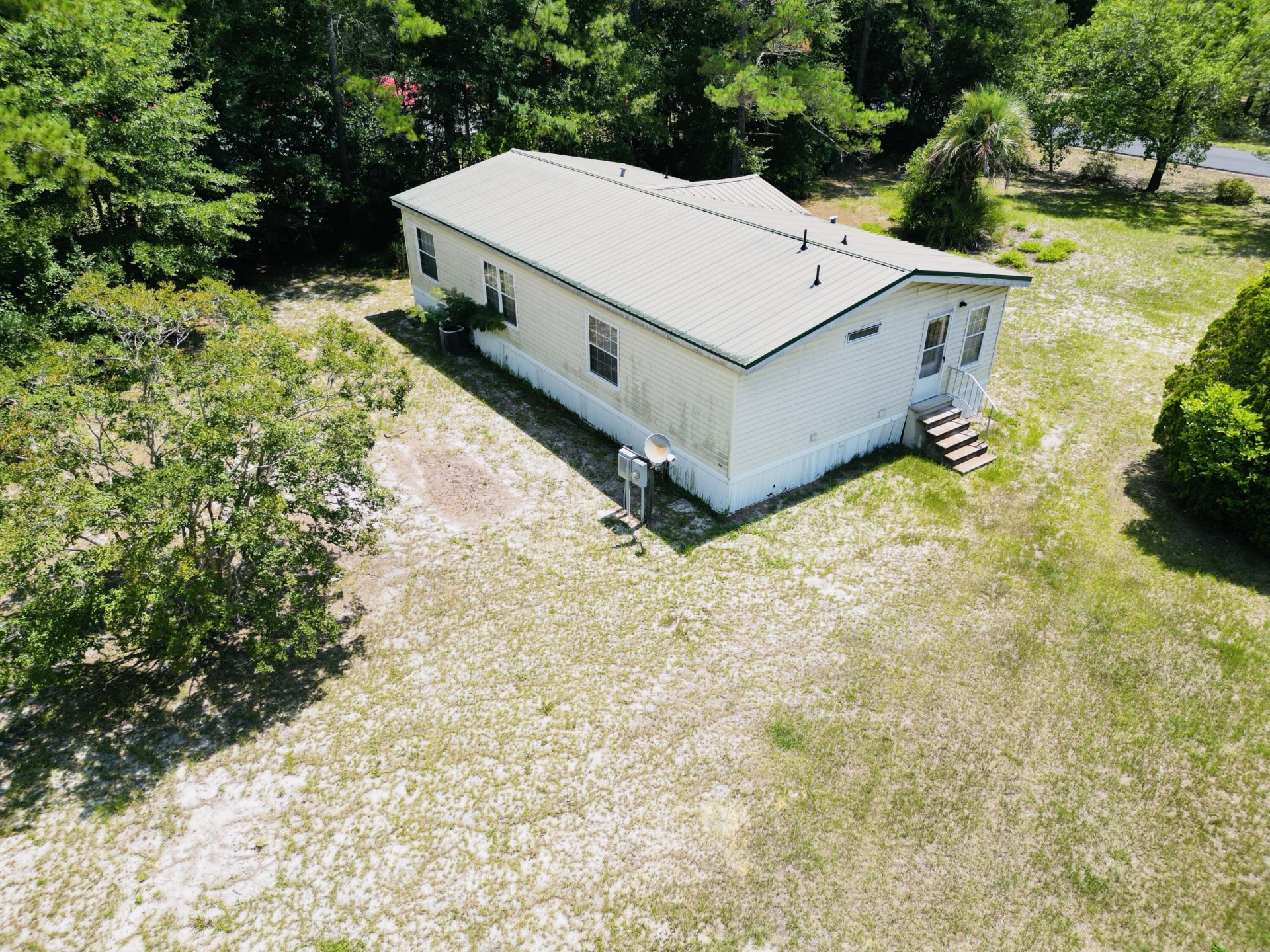 486 Sandhill Road Photo 23