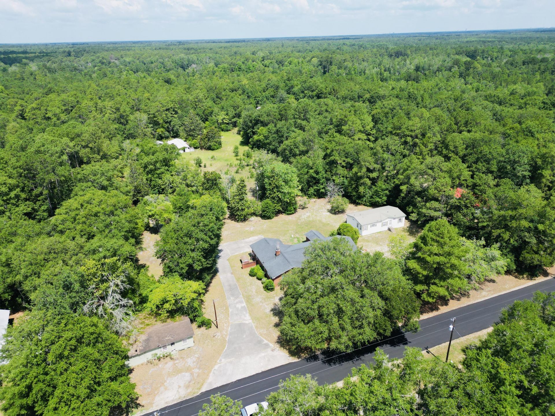486 Sandhill Road Photo 25