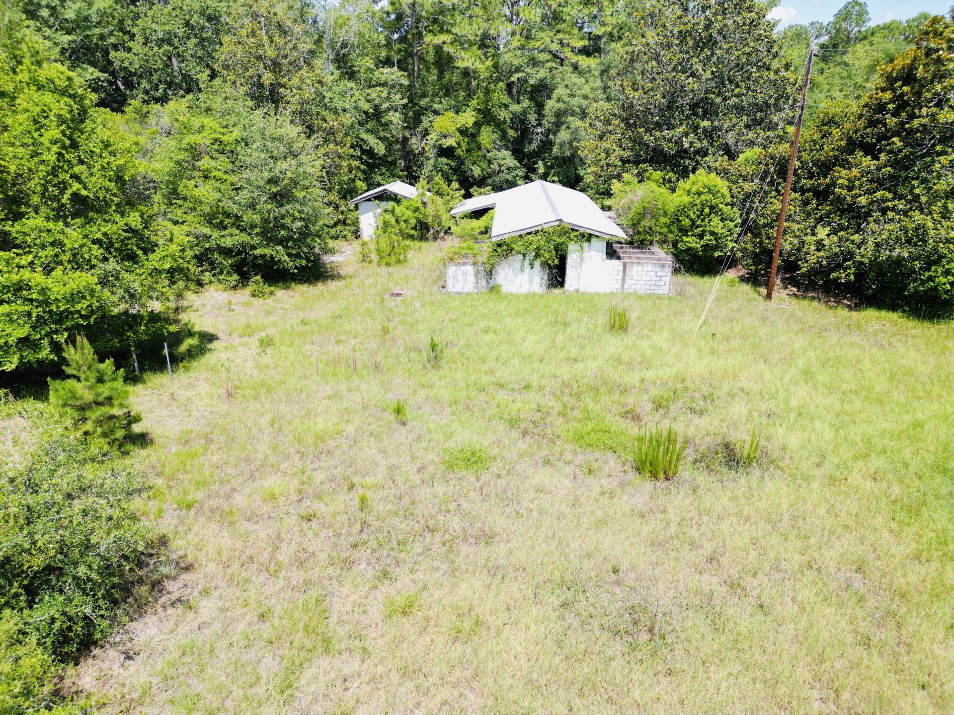 486 Sandhill Road Photo 31