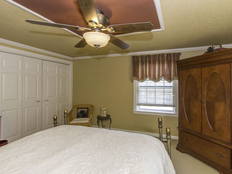 811 W Benton Street, Wapakoneta, OH 45895 Photo 27