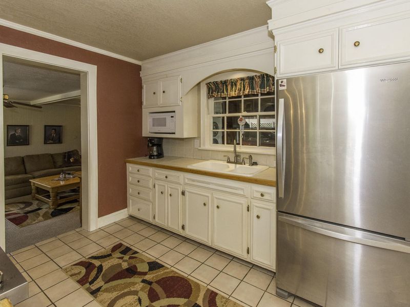 811 W Benton Street, Wapakoneta, OH 45895 Photo 37