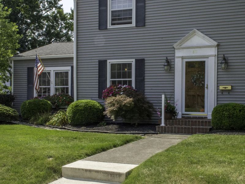 811 W Benton Street, Wapakoneta, OH 45895 Photo 5