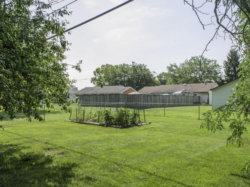 811 W Benton Street, Wapakoneta, OH 45895 Photo 54