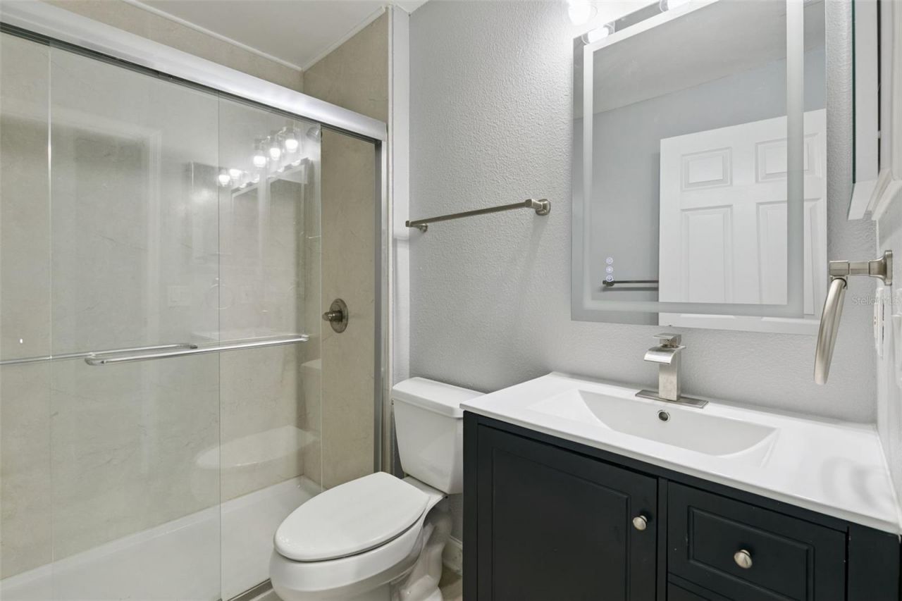 14426 Lake Price Drive, Orlando, FL 32826 Photo