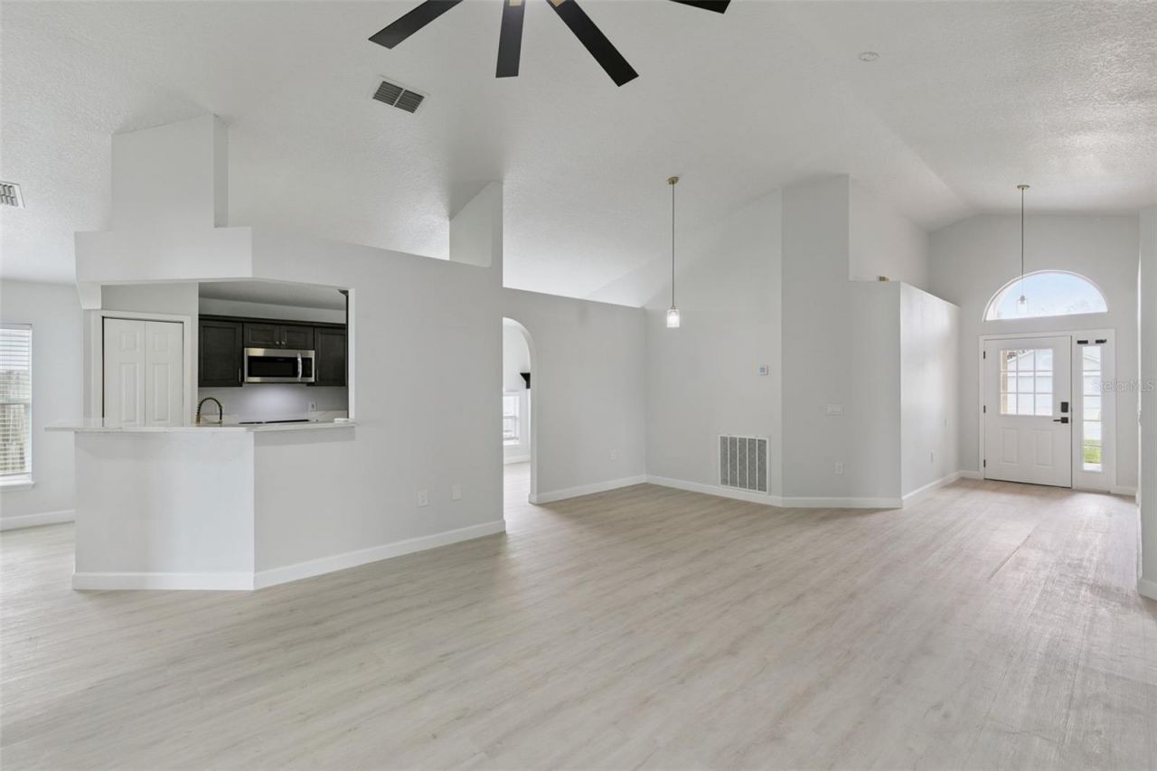 14426 Lake Price Drive, Orlando, FL 32826 Photo