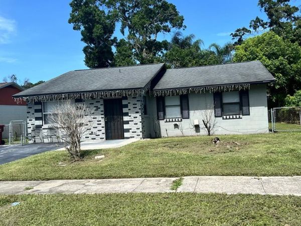 619 S WILKINS AVENUE , PLANT CITY, FL 33563