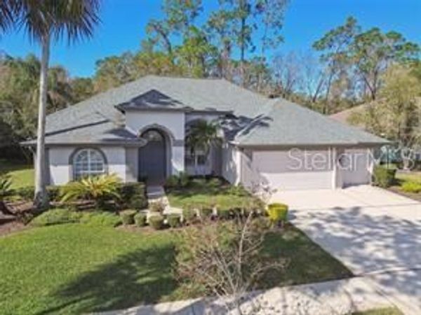 10524 GREENCREST DRIVE , TAMPA, FL 33626