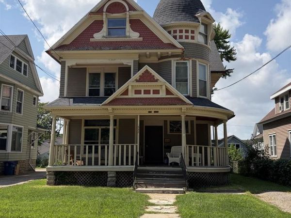 535 ALGOMA BOULEVARD, Oshkosh, WI 54901