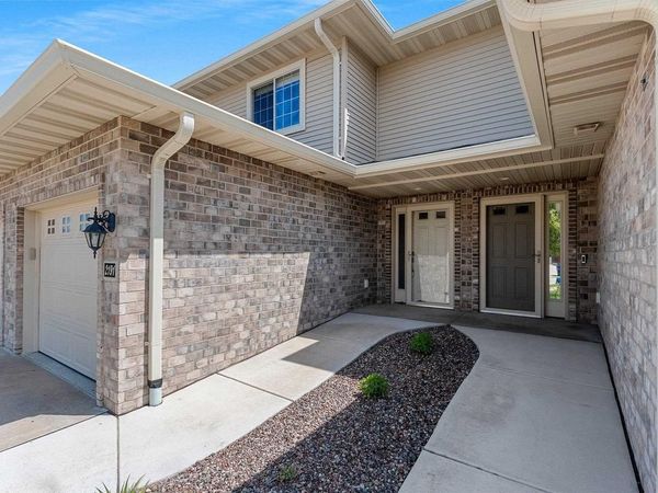2191 TRAILSIDE LANE, De Pere, WI 54115