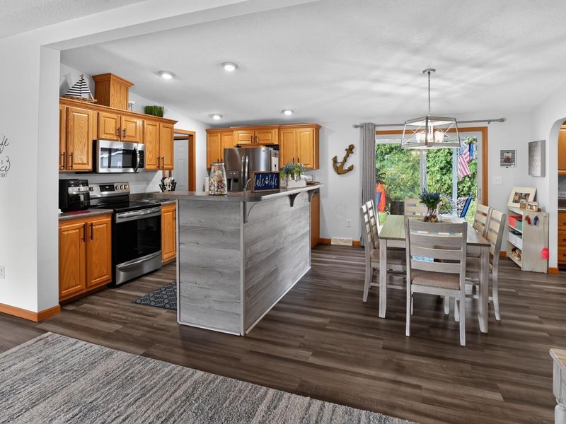 8930 Walnut Street, Lakeview, OH 43331 Photo 14