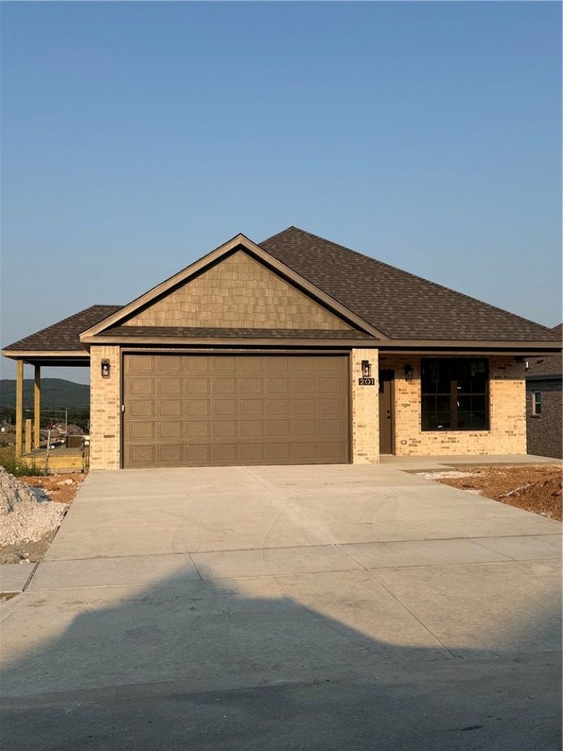201 N Eagle Mountain Street, Prairie Grove, AR 72753 Main Photo