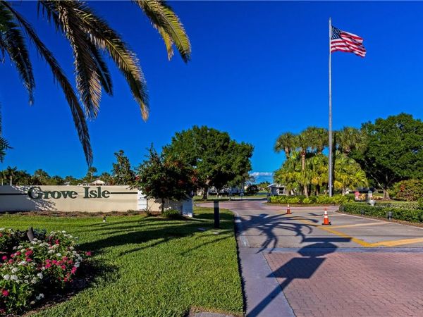 406 Grove Isle Circle, Unit 406, Vero Beach, FL 32962