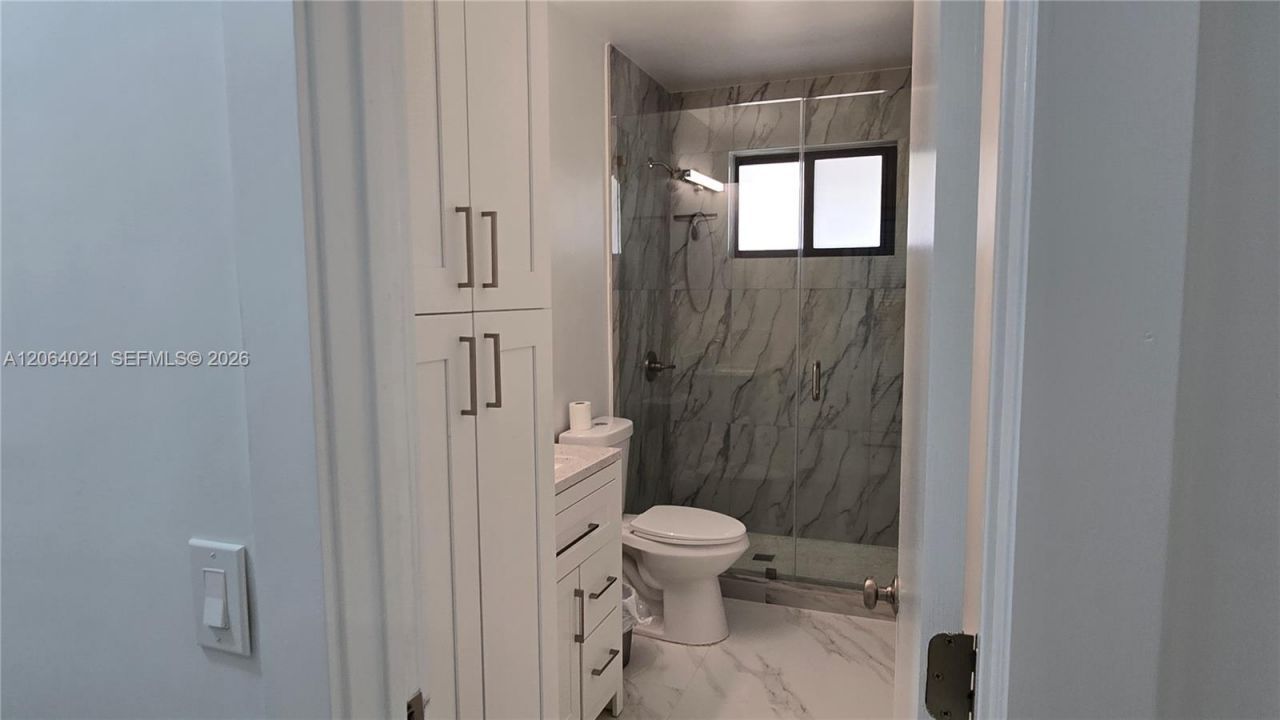 Please Call For Address, Miami, FL 33165 Photo