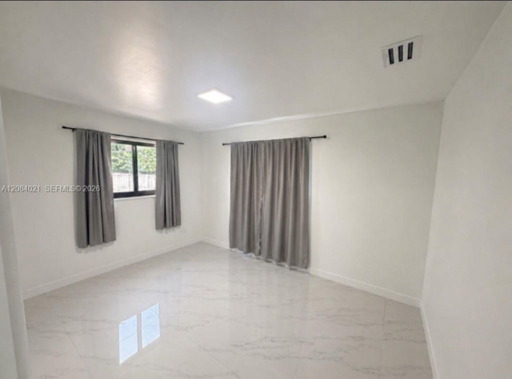 Please Call For Address, Miami, FL 33165 Photo
