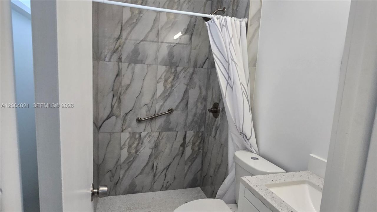 Please Call For Address, Miami, FL 33165 Photo